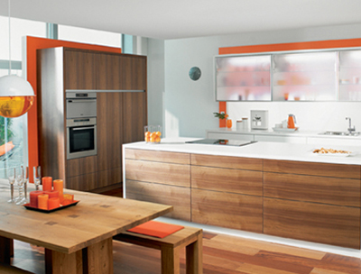 Handle-free kitchen drawers